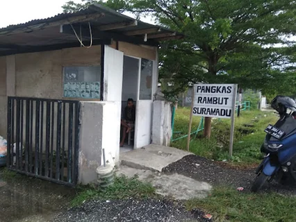 Photo Pangkas rambut Suramadu