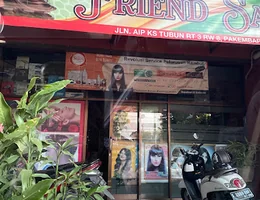 Friend Salon