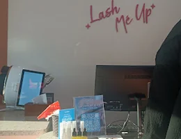 Lash Me Up - Nail Art, Eyelash and Blow Bar